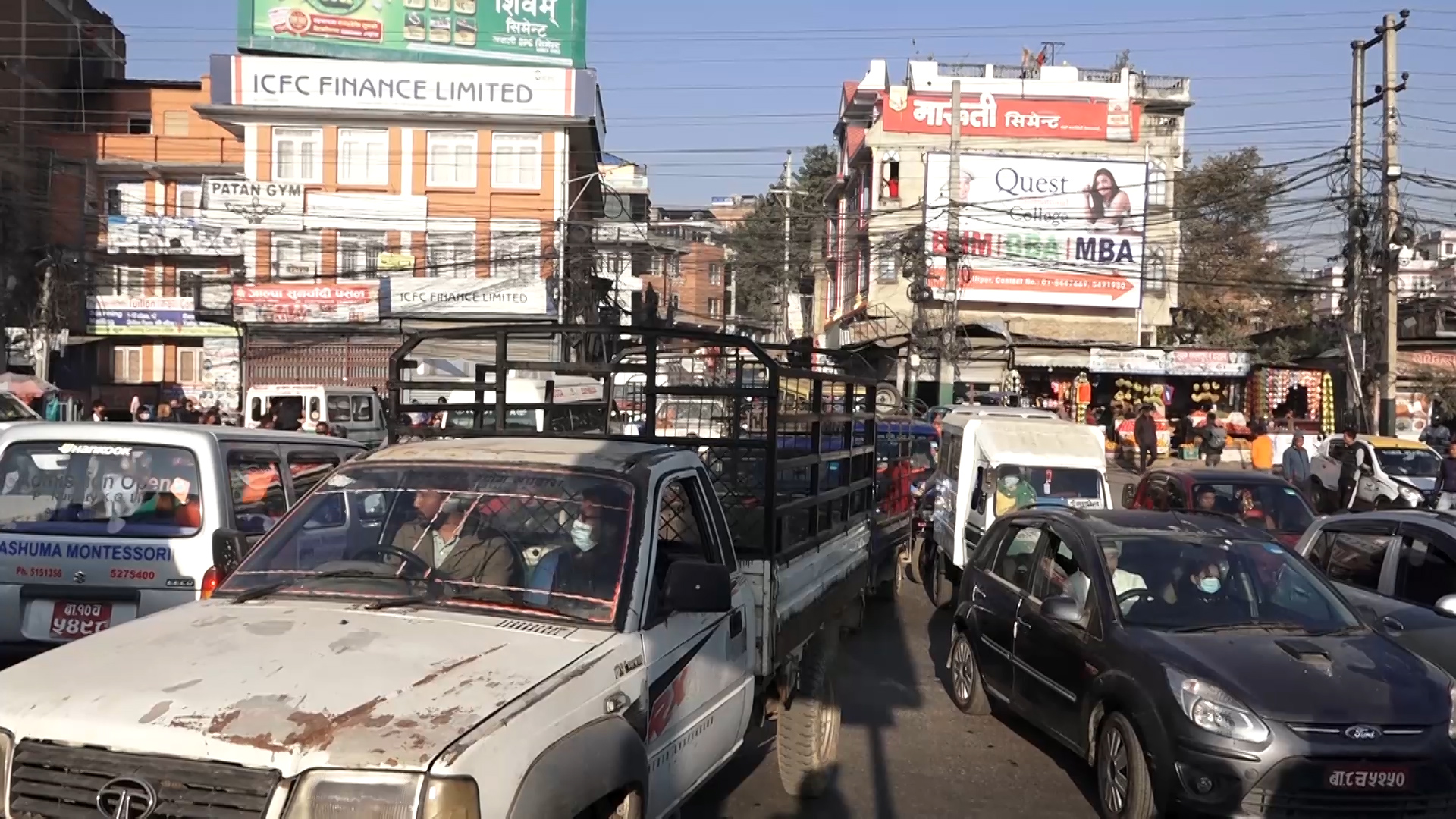ग्वार्कोमा फ्लाइ ओभरको काम सुरु भएसँगै जाम बढ्यो